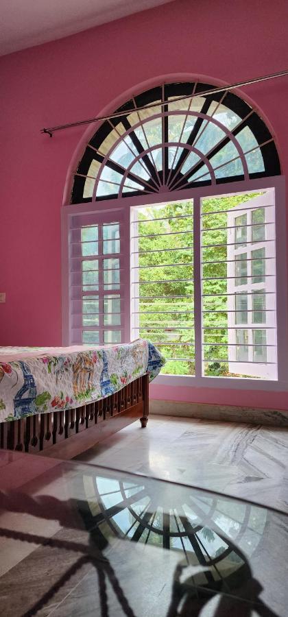 Hotel Jj'S White House Thrissur Esterno foto