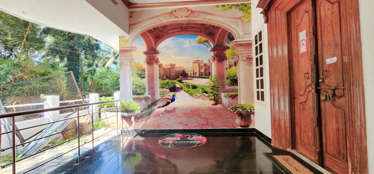 Hotel Jj'S White House Thrissur Esterno foto